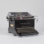 1106 4099 TYPEWRITER